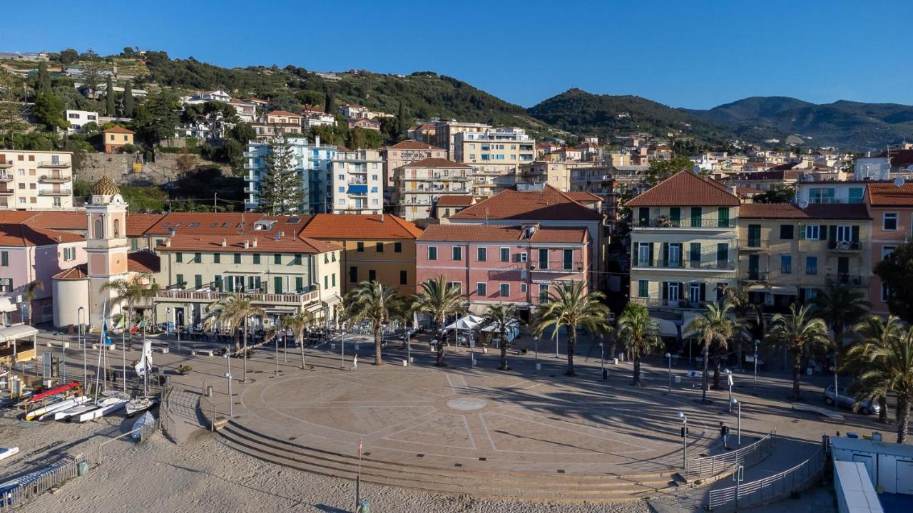 Hotel Vita Serena Arma di Taggia Extérieur photo